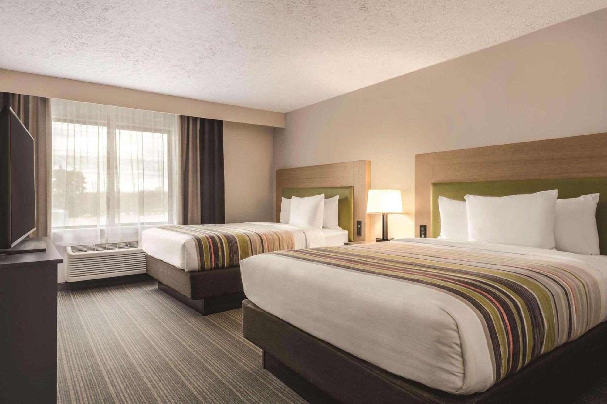 Country Inn & Suites By Radisson, Erie, Pa Kearsarge ภายนอก รูปภาพ