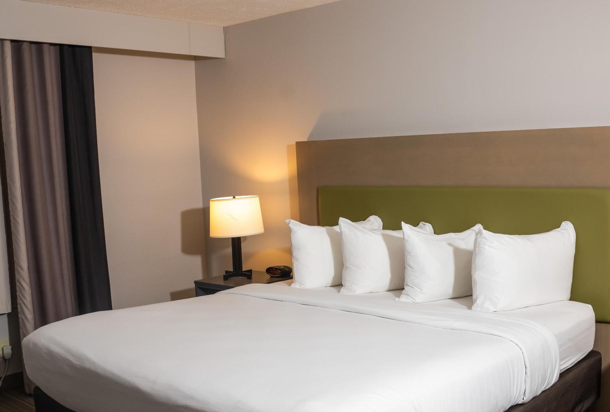 Country Inn & Suites By Radisson, Erie, Pa Kearsarge ภายนอก รูปภาพ